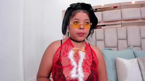 merielenbloom online show from November 20, 2025, 12:16 pm