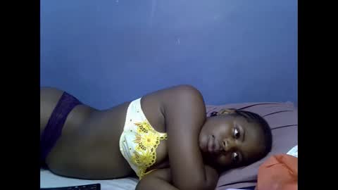 merlin_queen online show from October 8, 2025, 6:38 pm