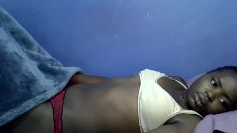 merlin_queen online show from October 10, 2025, 1:48 am