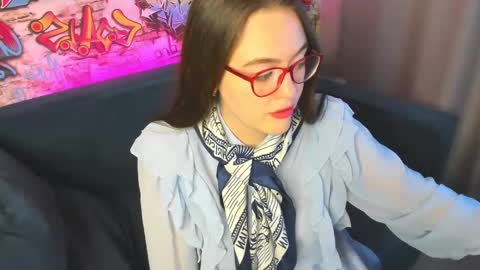 Snapshot of mersedes_rosso chatting on November 12, 2025, 9:10 am Mersedes online show from November 12, 2025, 9:10 am