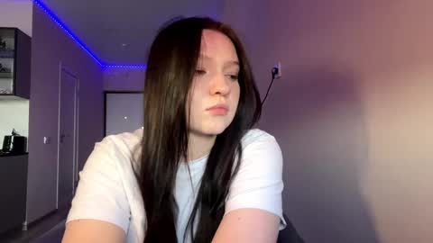 Snapshot of mertieshreeve chatting on May 26, 2026, 2:57 pm Fiora online show from May 26, 2026, 2:57 pm