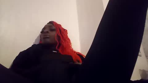 Snapshot of mertonalexis chatting on December 29, 2024, 6:05 pm Alexismerton online show from December 29, 2024, 6:05 pm