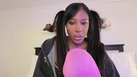 meruboo online show from September 13, 2025, 1:38 am