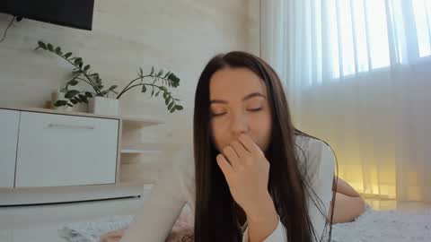 meryfoxxx online show from September 25, 2025, 9:13 am