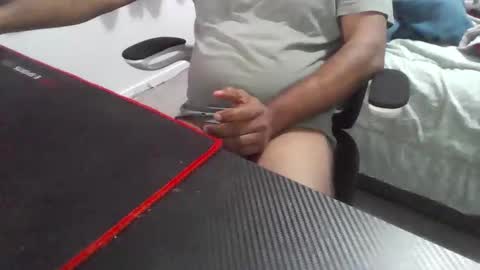 meshneo online show from October 12, 2025, 8:08 pm