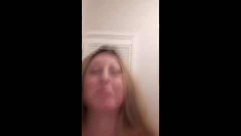 Snapshot of messalinaforli chatting on April 27, 2026, 10:02 am Messalina Forli online show from April 27, 2026, 10:02 am