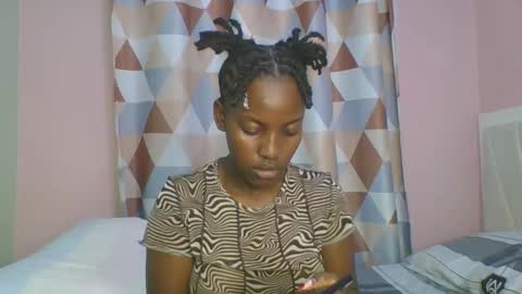 Snapshot of messyluna chatting on April 30, 2026, 4:46 pm meggy and bree online show from April 30, 2026, 4:46 pm