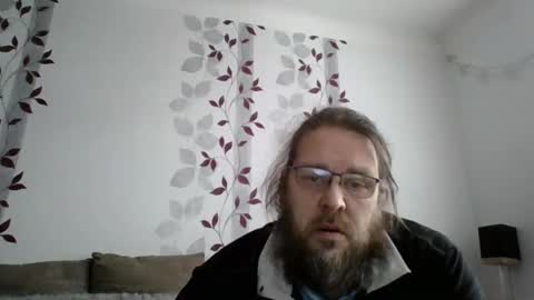 Snapshot of metallbuddy chatting on February 18, 2026, 10:00 am ask me online show from February 18, 2026, 10:00 am