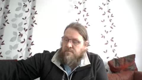 Snapshot of metallbuddy chatting on February 19, 2026, 8:43 am ask me online show from February 19, 2026, 8:43 am