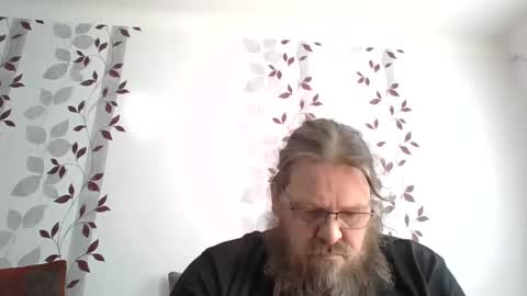 Snapshot of metallbuddy chatting on April 6, 2026, 8:37 am ask me online show from April 6, 2026, 8:37 am