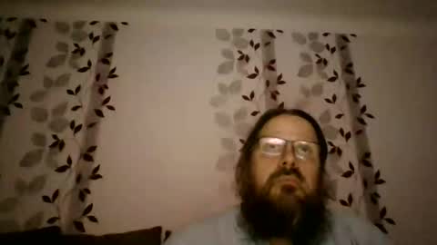 Snapshot of metallbuddy chatting on April 21, 2026, 7:06 pm ask me online show from April 21, 2026, 7:06 pm