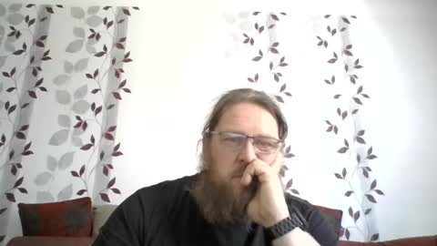 Snapshot of metallbuddy chatting on April 26, 2026, 9:51 am ask me online show from April 26, 2026, 9:51 am