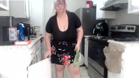 Mommy Jaxx online show from December 12, 2024, 5:59 pm