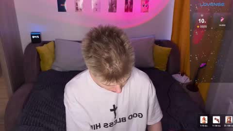 Arthur online show from January 8, 2026, 6:43 pm