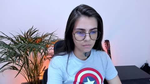 Meurif online show from February 8, 2025, 2:16 pm