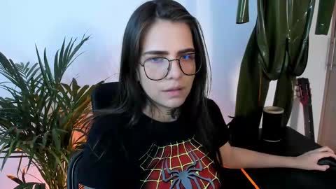 Meurif online show from September 13, 2025, 2:55 am