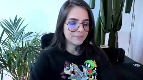 Meurif online show from October 12, 2025, 7:35 pm