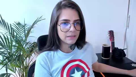 Meurif online show from November 8, 2025, 2:06 pm