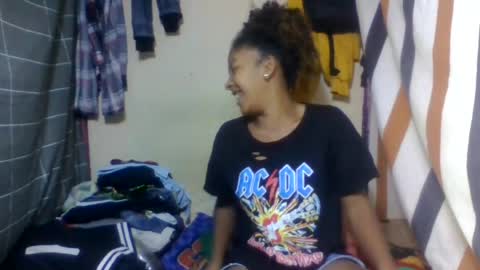 Snapshot of mevasoa chatting on August 3, 2026, 2:11 pm mevasoa online show from August 3, 2026, 2:11 pm