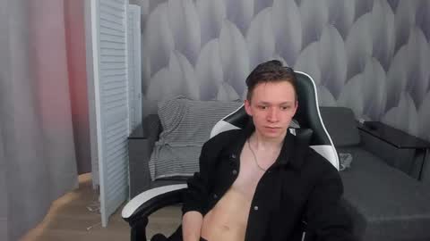 Snapshot of meverik_oushen chatting on April 16, 2026, 12:50 pm MEVERIK OUSHEN online show from April 16, 2026, 12:50 pm