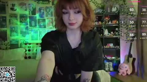 Snapshot of mevis_li chatting on July 23, 2026, 8:07 pm Mavis online show from July 23, 2026, 8:07 pm