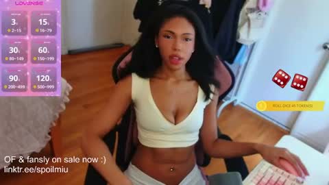 mew2wo online show from July 3, 2026, 9:54 pm