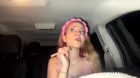 mezzy69 online show from February 28, 2025, 9:04 am