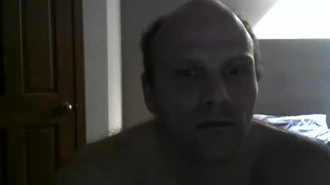 mgaynor1993 online show from April 12, 2026, 5:01 am