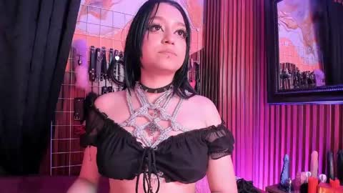 mhannia_bdsmpri online show from May 19, 2026, 5:58 am