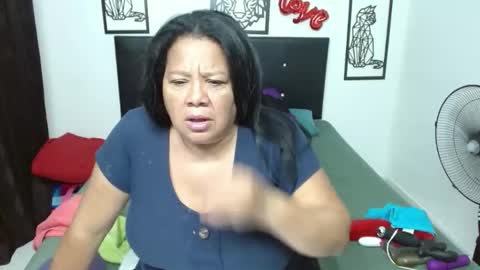 mhia1972 online show from September 26, 2025, 6:01 pm