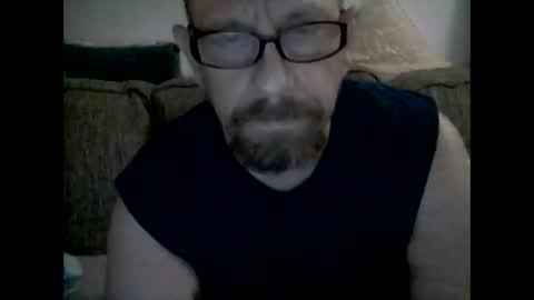 Snapshot of mhitch924 chatting on May 1, 2026, 2:05 am mhitch924 online show from May 1, 2026, 2:05 am