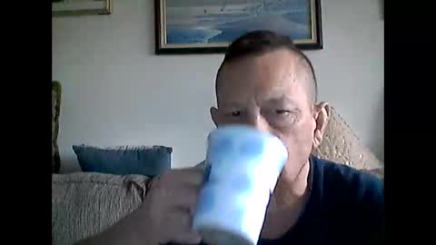 Snapshot of mhitch924 chatting on May 2, 2026, 6:57 pm mhitch924 online show from May 2, 2026, 6:57 pm