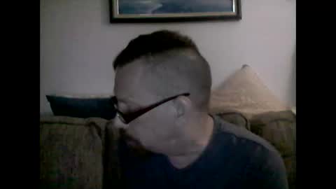 Snapshot of mhitch924 chatting on May 7, 2026, 2:06 am mhitch924 online show from May 7, 2026, 2:06 am