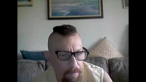 Snapshot of mhitch924 chatting on May 7, 2026, 8:36 pm mhitch924 online show from May 7, 2026, 8:36 pm