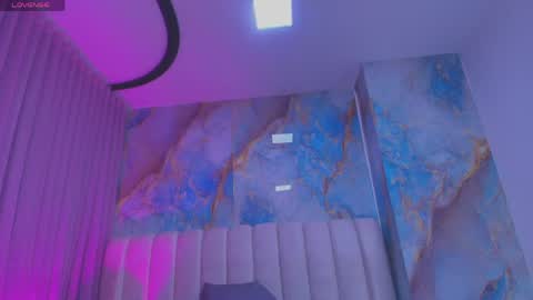 Emi online show from April 6, 2026, 7:15 pm