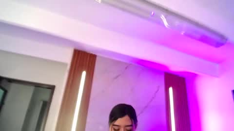 Mia  online show from May 11, 2026, 6:05 pm
