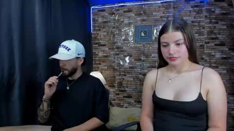 Mia and vincentt model indepent online show from March 12, 2025, 5:24 am