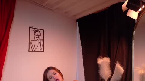 Mia Benett  online show from June 12, 2026, 2:49 pm