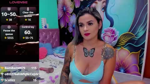 Mia online show from March 9, 2025, 8:31 pm