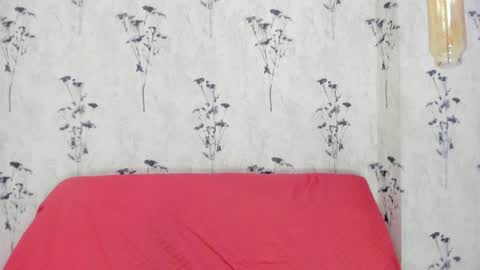 Mia  online show from January 18, 2025, 6:10 pm