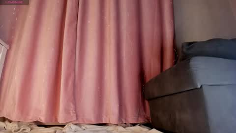 mia_carmin online show from February 17, 2026, 2:52 am