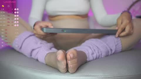 Anna online show from March 4, 2025, 2:17 am