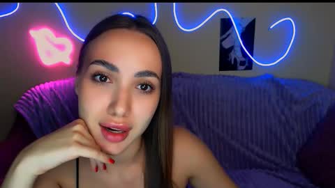 Snapshot of mia_cutie77 chatting on September 26, 2025, 10:19 am mia_cutie77 online show from September 26, 2025, 10:19 am