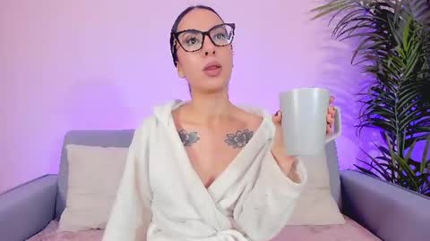 Snapshot of mia_daniellshot chatting on July 13, 2026, 2:20 pm Sarah Luna online show from July 13, 2026, 2:20 pm