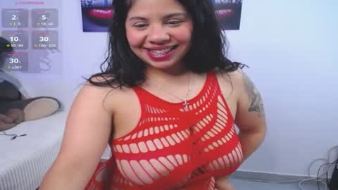 Snapshot of mia_downson chatting on July 17, 2026, 10:55 am Mia online show from July 17, 2026, 10:55 am