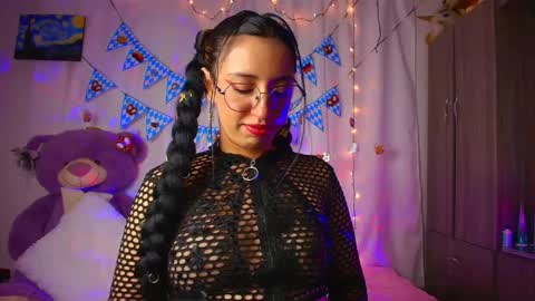 Mia flames online show from September 26, 2025, 12:47 am