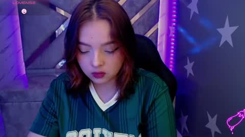 Snapshot of mia_foster_t chatting on May 10, 2026, 1:16 pm Mia online show from May 10, 2026, 1:16 pm