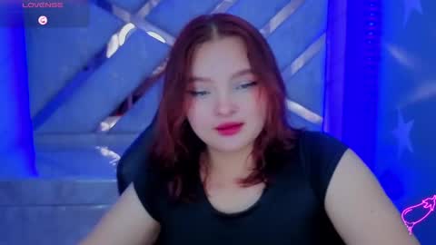 Snapshot of mia_foster_t chatting on June 3, 2026, 3:06 pm Mia online show from June 3, 2026, 3:06 pm