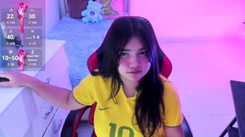 mia online show from July 8, 2026, 2:27 am