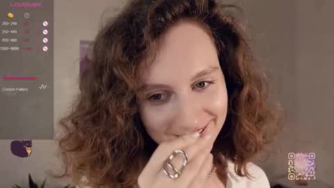 Snapshot of mia_frizz chatting on September 22, 2025, 2:08 pm Mia online show from September 22, 2025, 2:08 pm